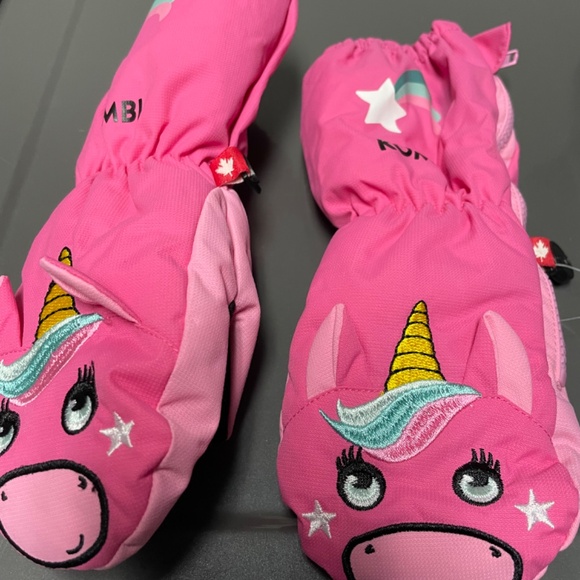 Kombi - The Imaginary Friends Mittens - Picture 4 of 4